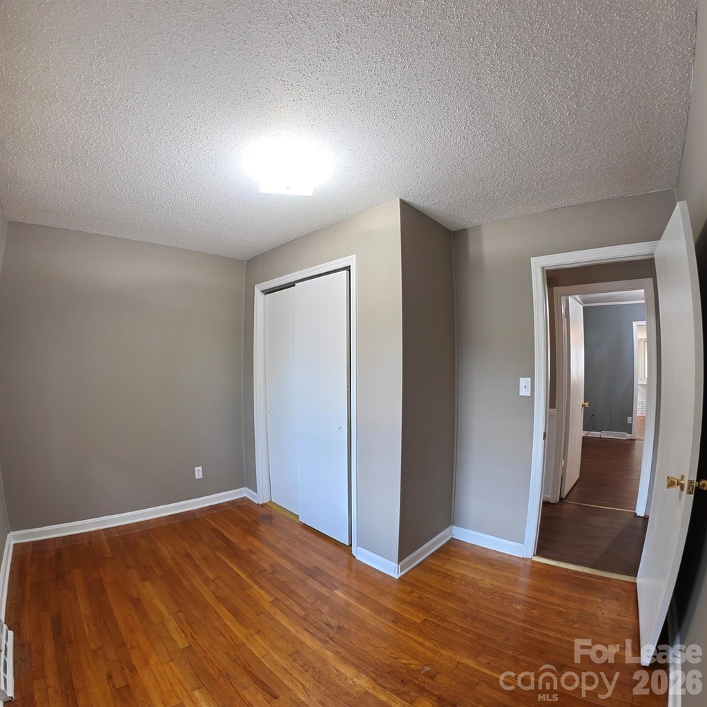318 Fulton Street - Photo 6