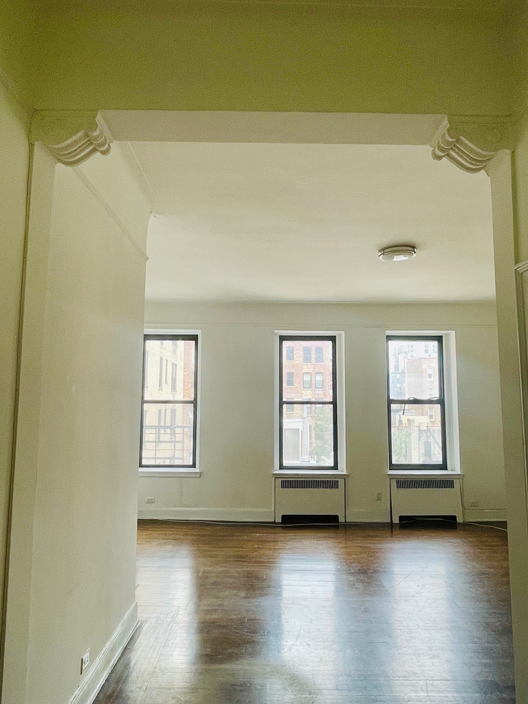  East 81st Street / Park Avenue - Photo 0