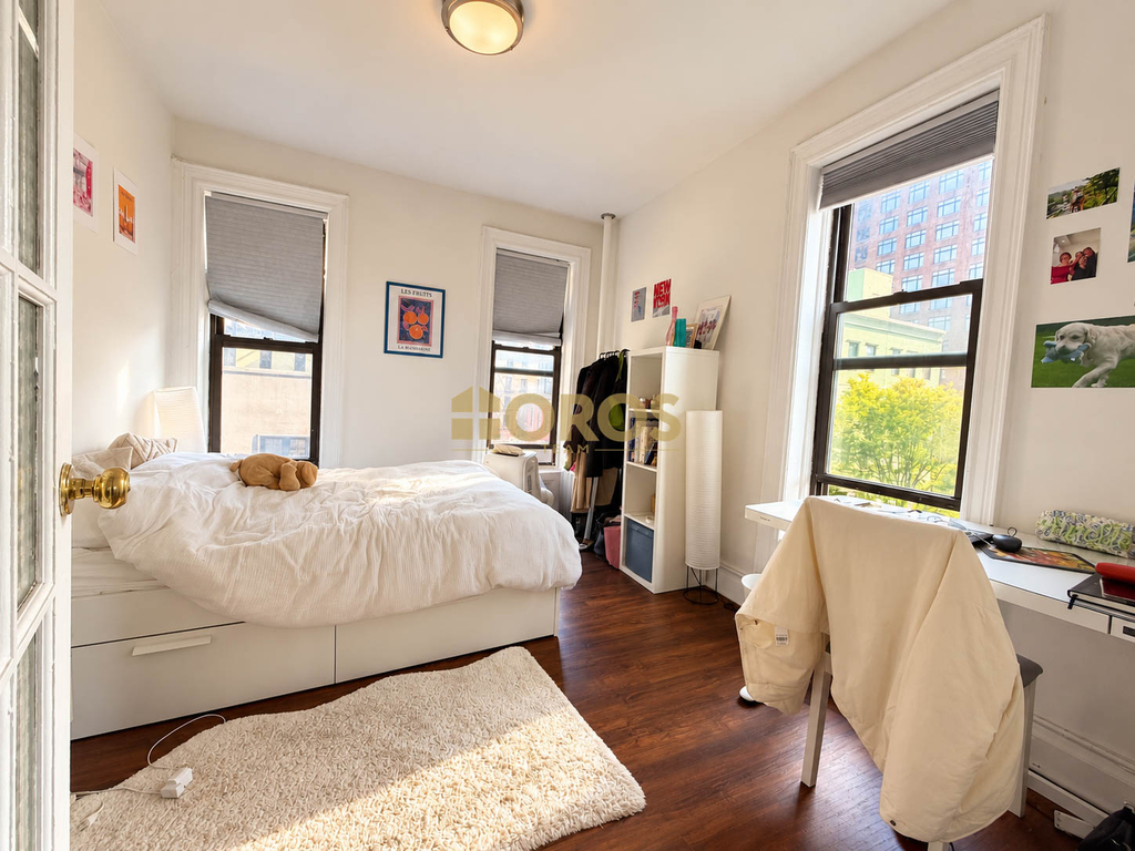 Grand Street #11 - Photo 7