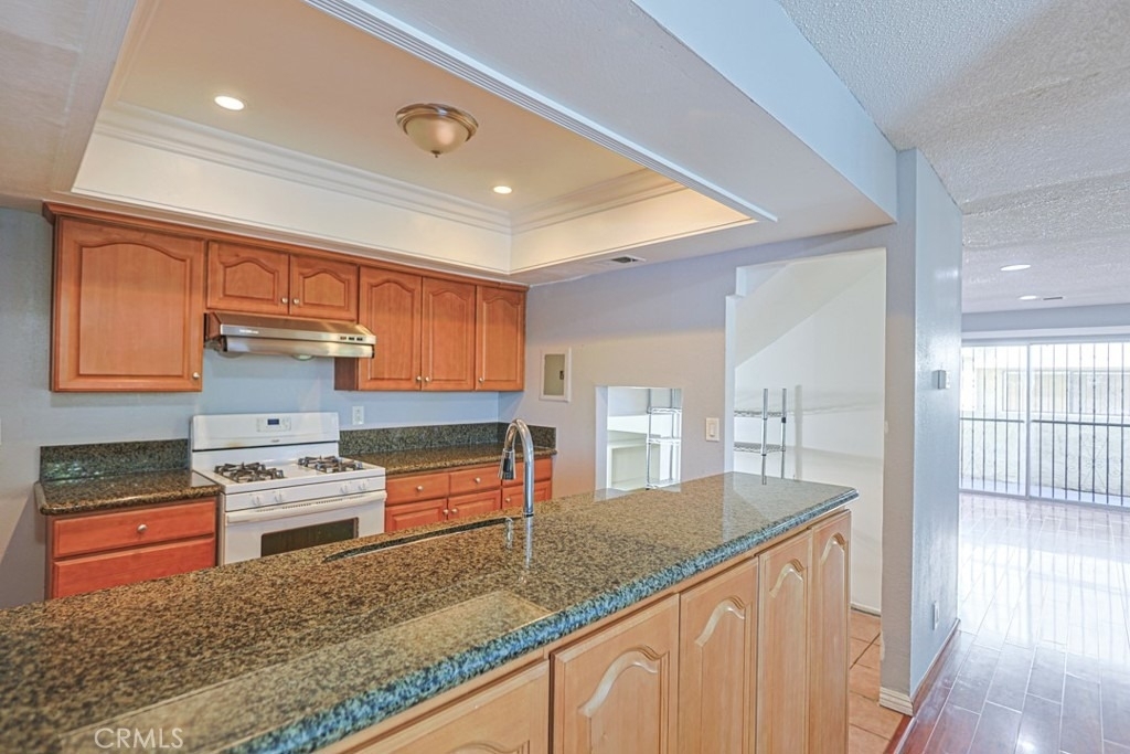 332 Pomelo Avenue - Photo 14