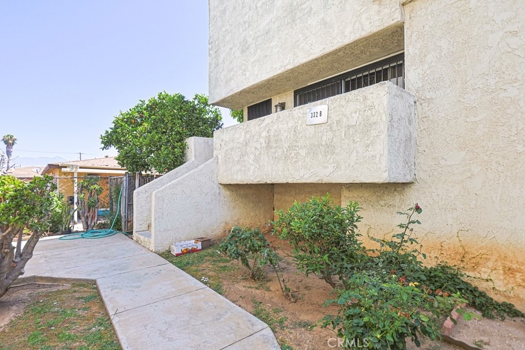 332 Pomelo Avenue - Photo 1
