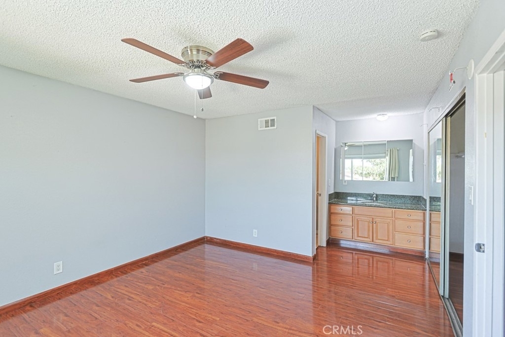 332 Pomelo Avenue - Photo 23