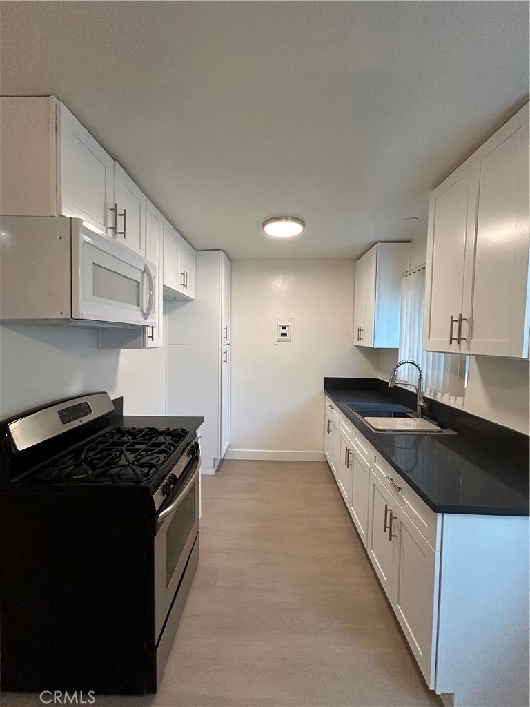 943 N Louise St. - Photo 8
