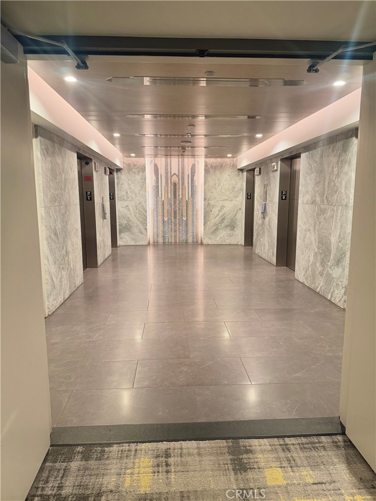 877 Francisco - Photo 13