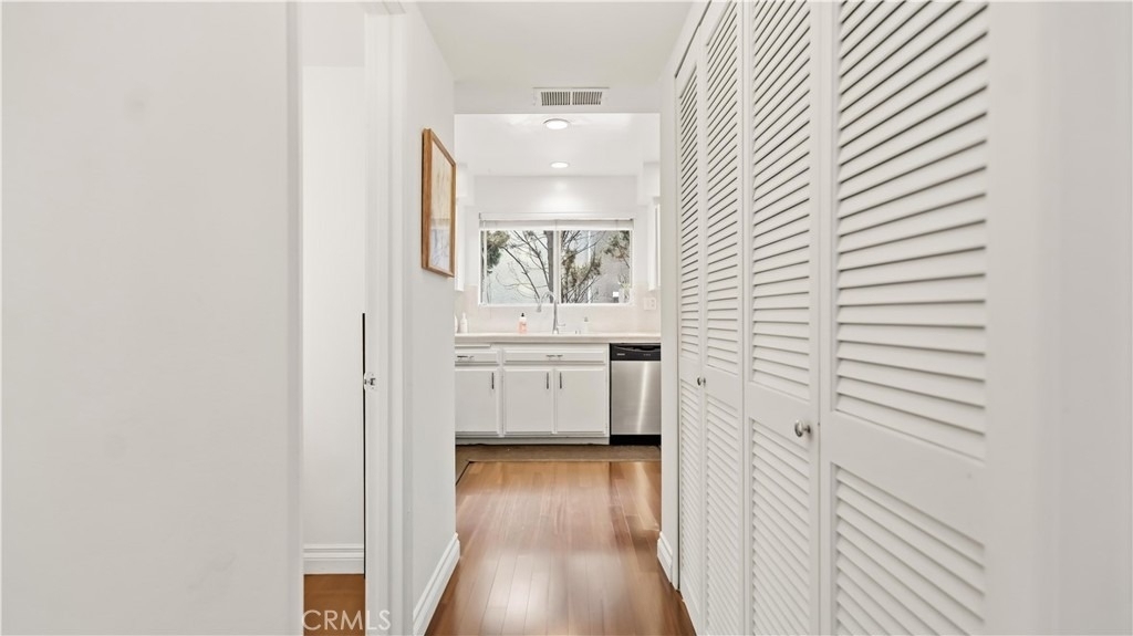432 S Oak Knoll Avenue - Photo 16