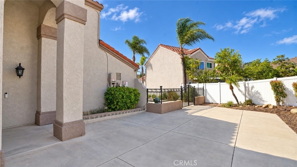 5912 San Remo - Photo 3