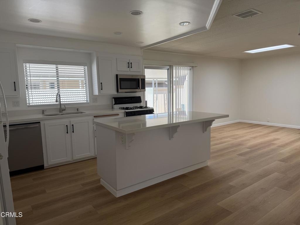 36 Irena Avenue - Photo 2