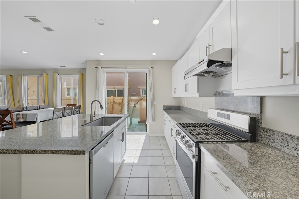 13846 Farmhouse - Photo 3