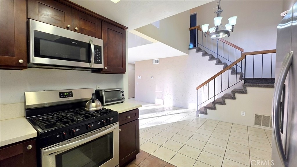 3610 Hemlock Lane - Photo 5