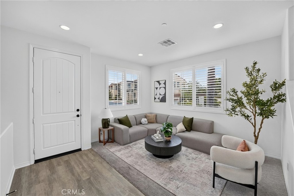 1115 N Vecino Lane - Photo 3