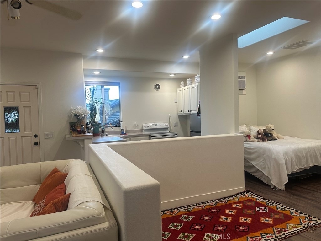 1145 Sea Larke - Photo 3