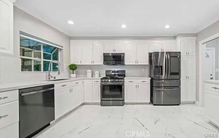 18334 Los Alimos Street - Photo 10