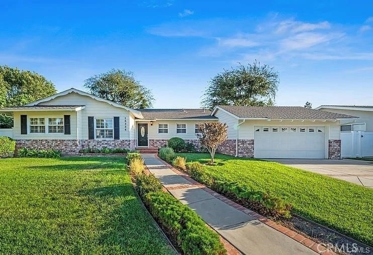 18334 Los Alimos Street - Photo 20