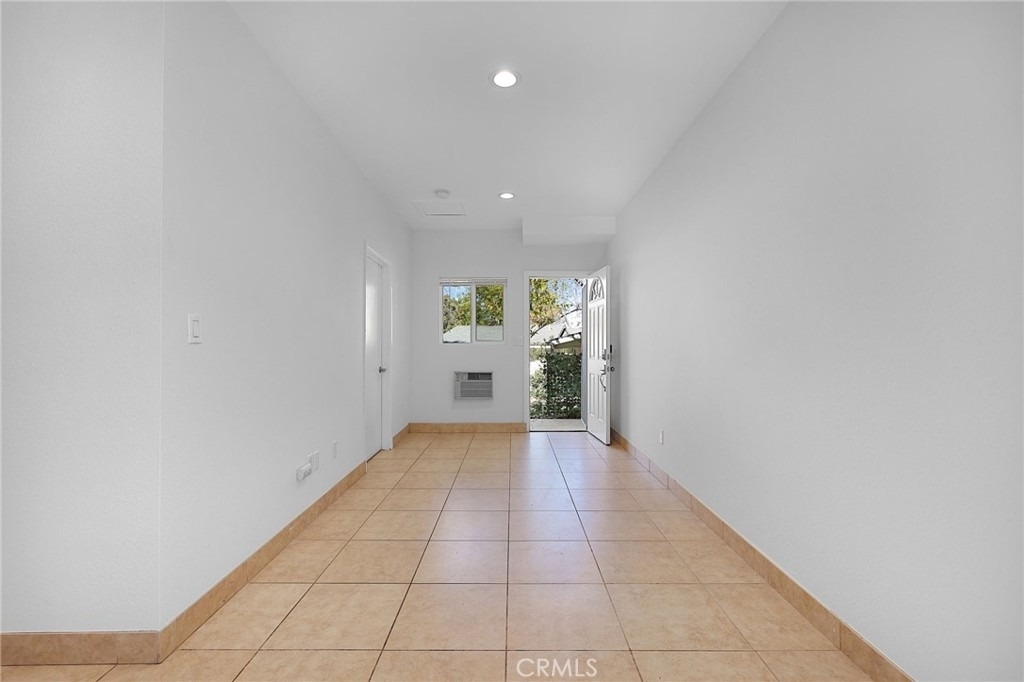 5794 Fairhaven Avenue - Photo 18