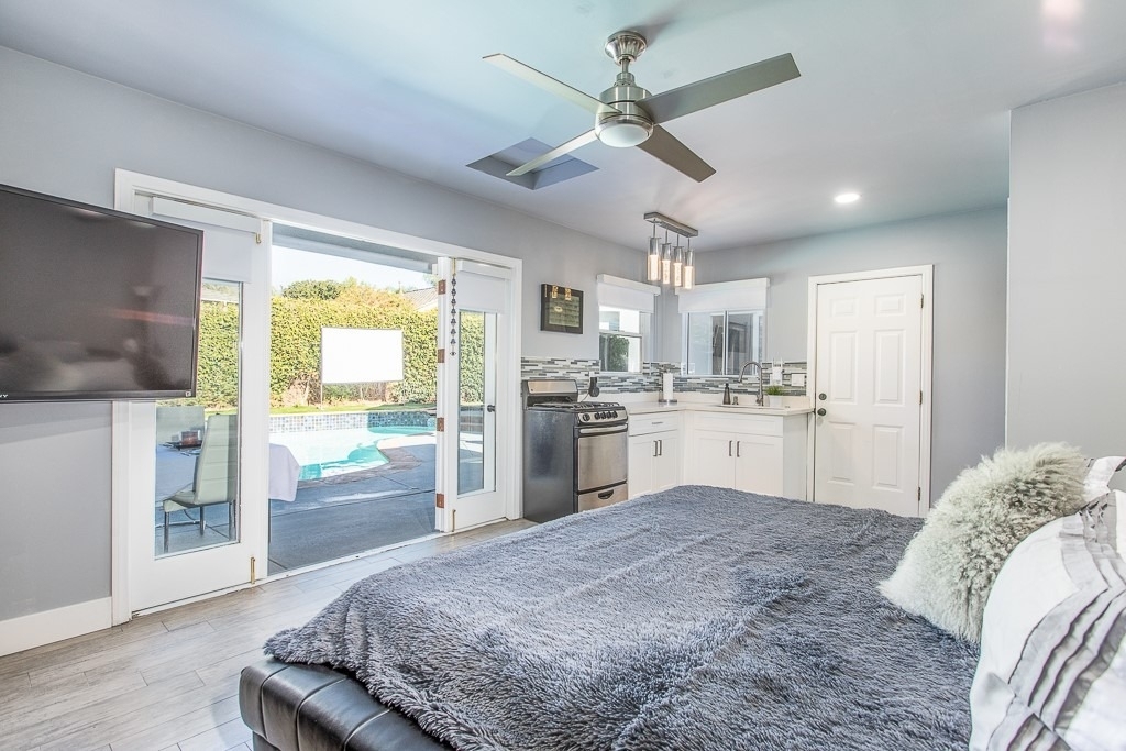1207 Greenacre Avenue - Photo 22