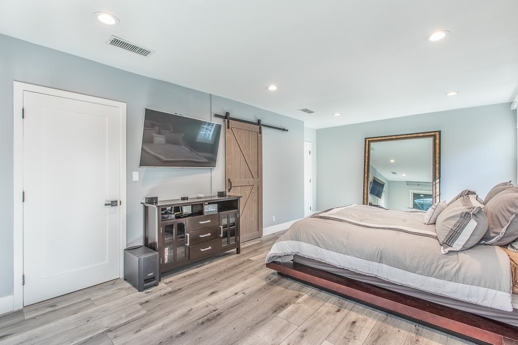 1207 Greenacre Avenue - Photo 14
