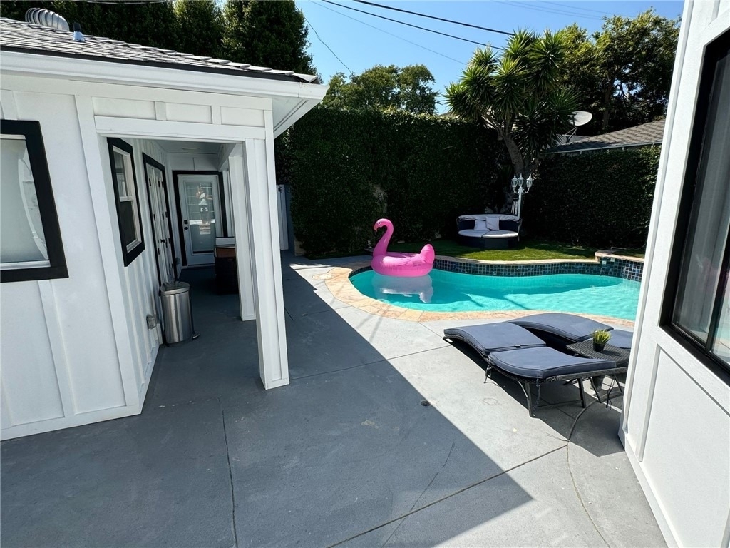 1207 Greenacre Avenue - Photo 31