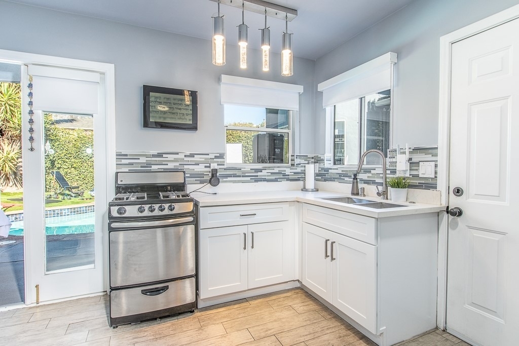 1207 Greenacre Avenue - Photo 26