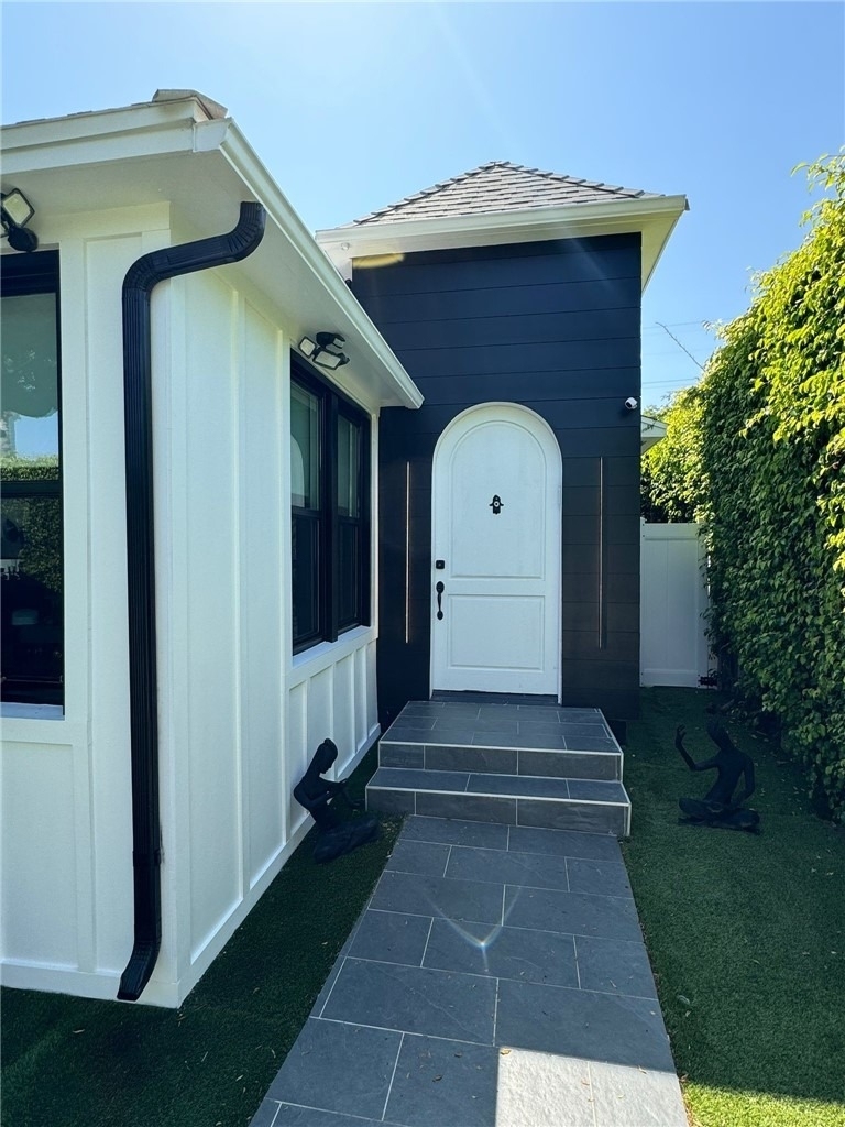 1207 Greenacre Avenue - Photo 33