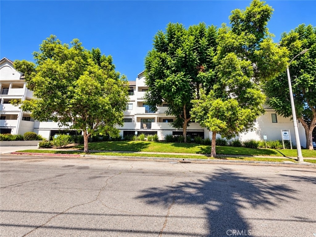 17735 Kinzie - Photo 24