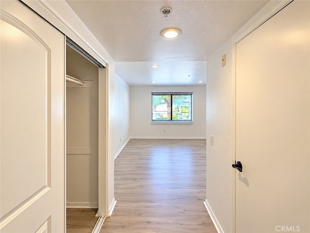 17735 Kinzie - Photo 11