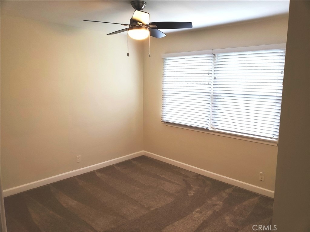 22436 Avenue San Luis - Photo 16