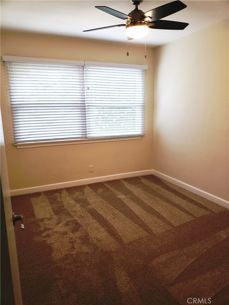 22436 Avenue San Luis - Photo 12