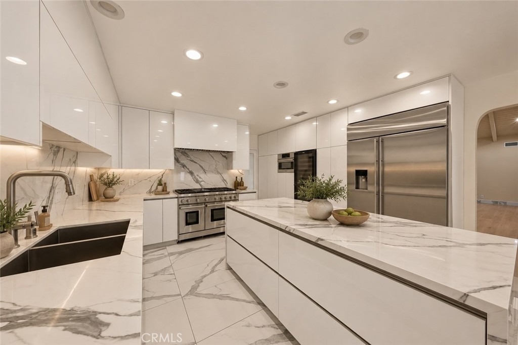 17449 Sumiya Drive - Photo 5