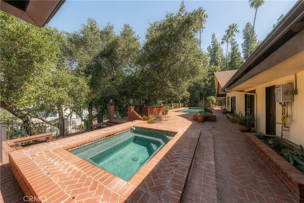17449 Sumiya Drive - Photo 21