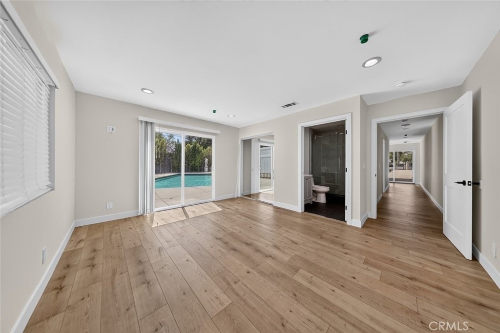 7940 Atoll Avenue - Photo 34