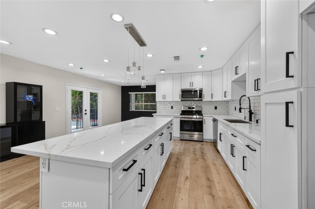7940 Atoll Avenue - Photo 12