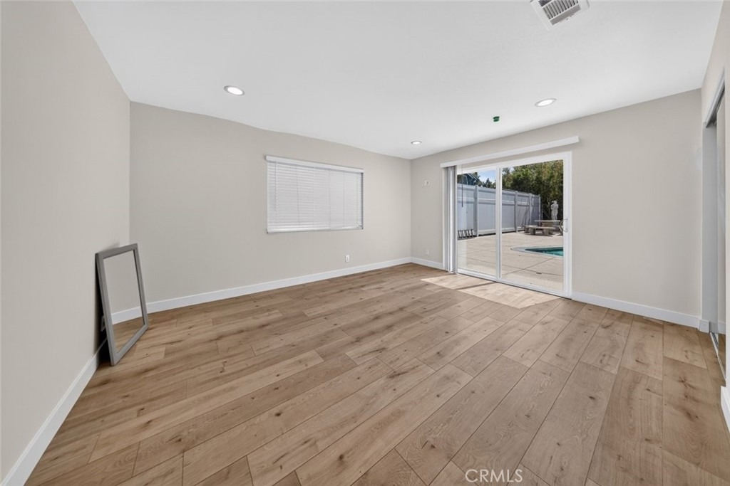 7940 Atoll Avenue - Photo 31
