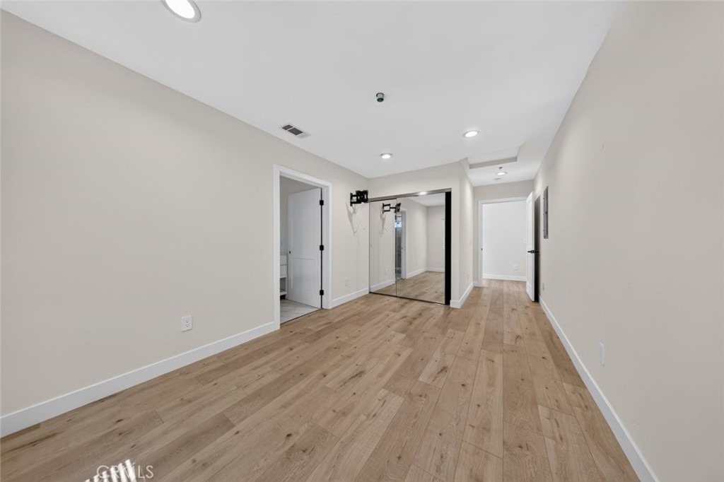 7940 Atoll Avenue - Photo 21