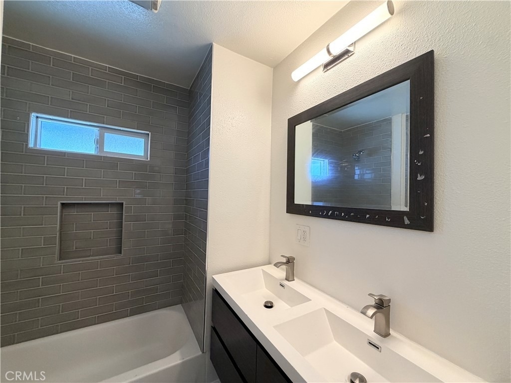 10318 Burin Avenue - Photo 14