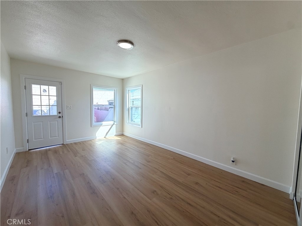 10318 Burin Avenue - Photo 21