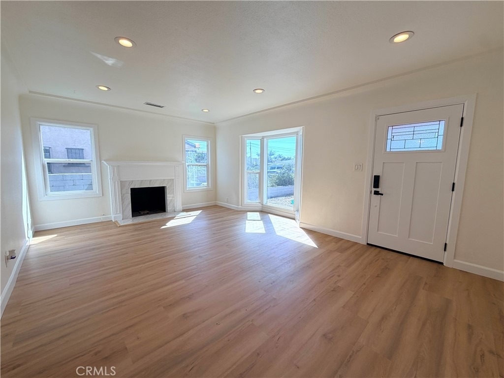10318 Burin Avenue - Photo 2