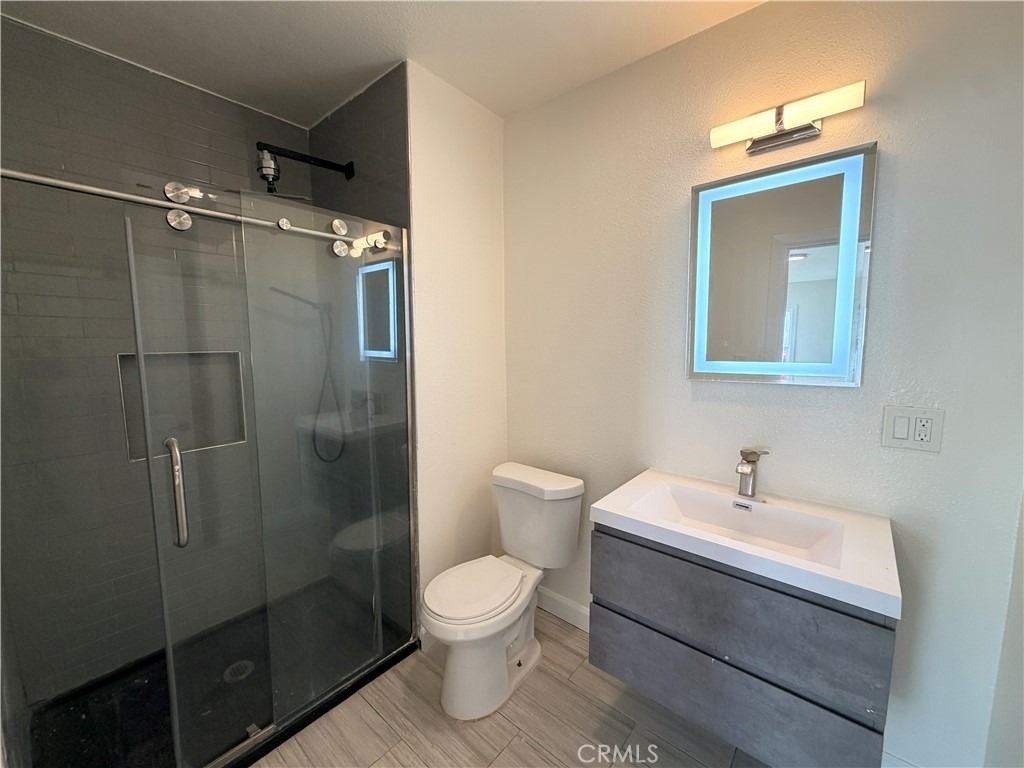 10318 Burin Avenue - Photo 23
