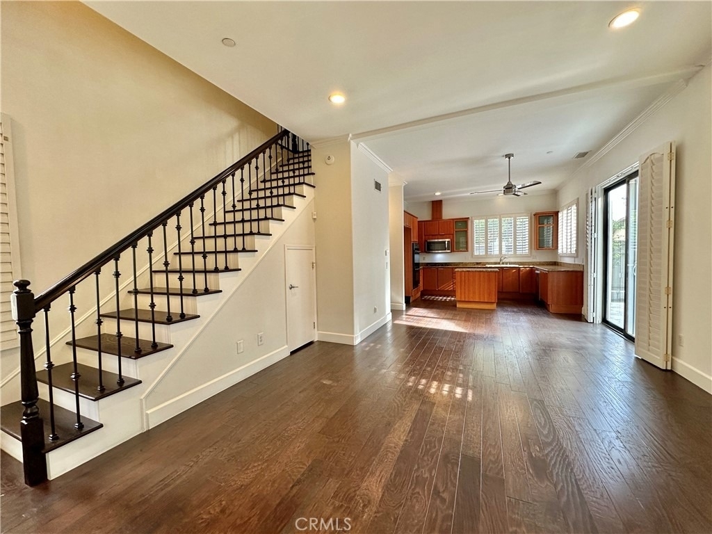 2222 Rockefeller Lane - Photo 5