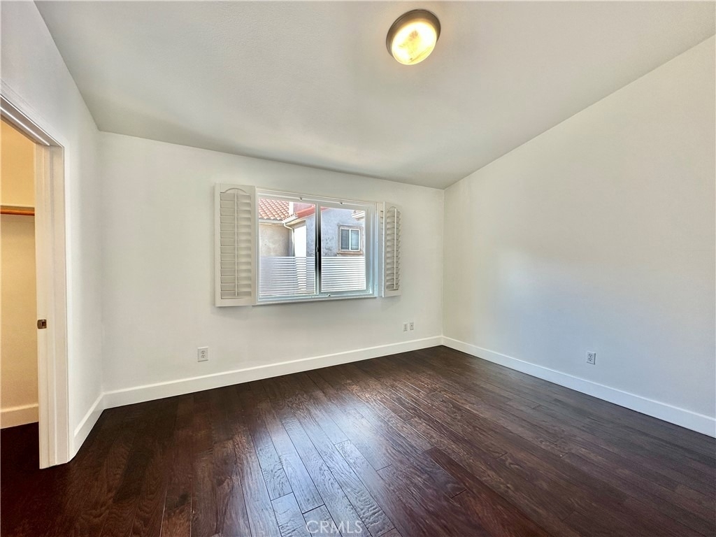 2222 Rockefeller Lane - Photo 18