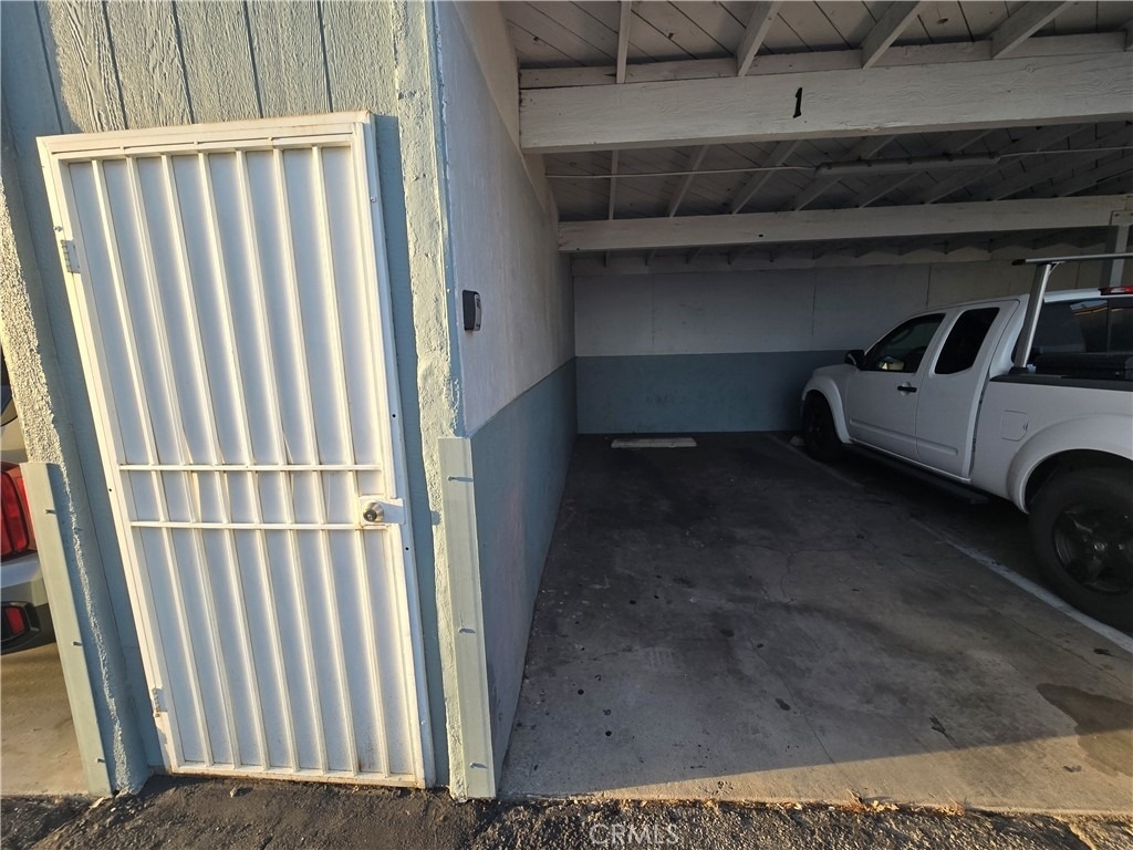 10813 Elliott - Photo 24