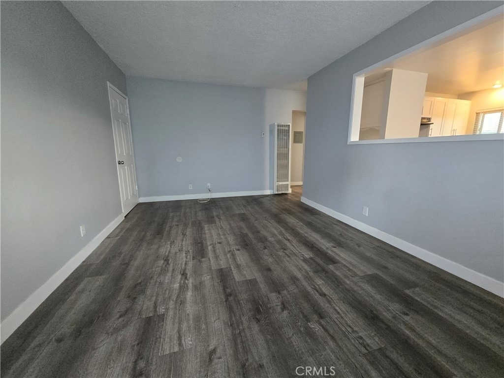 10813 Elliott - Photo 4
