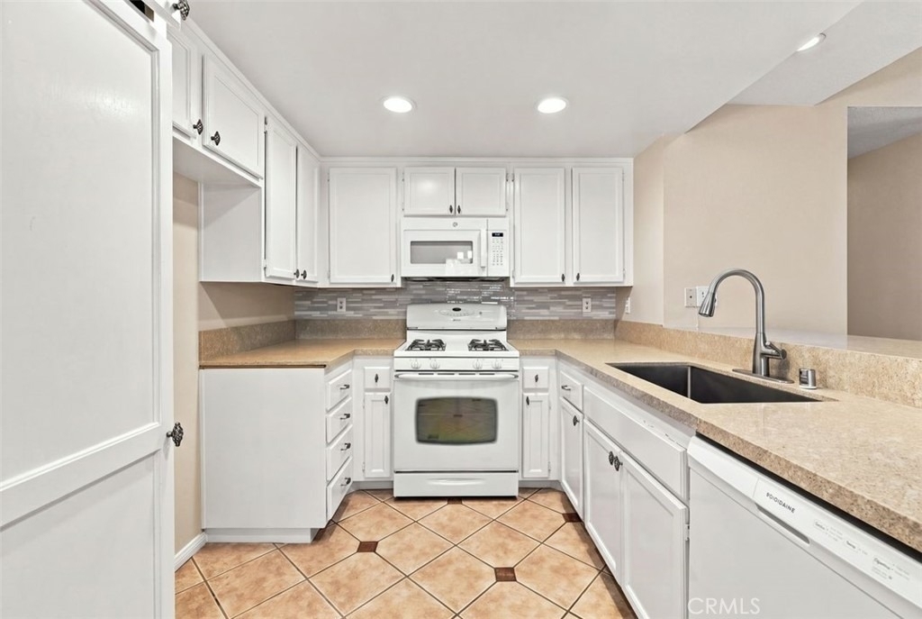 5706 Old Village - Photo 1