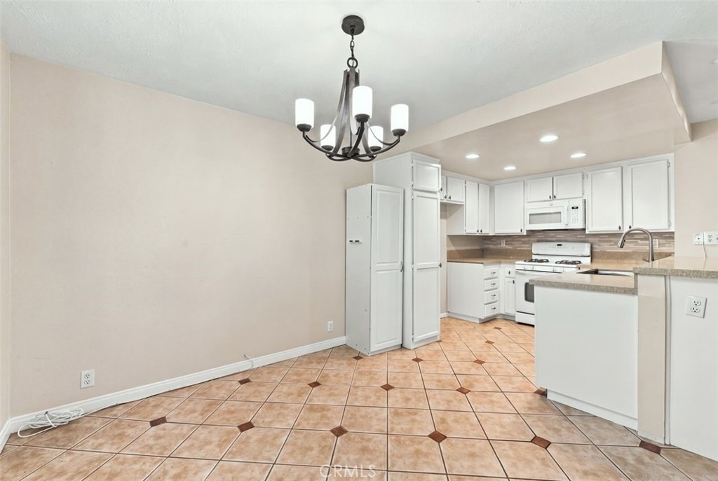 5706 Old Village - Photo 5
