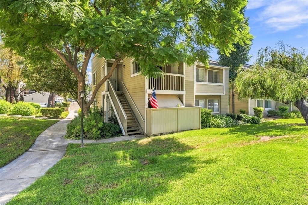5706 Old Village - Photo 0