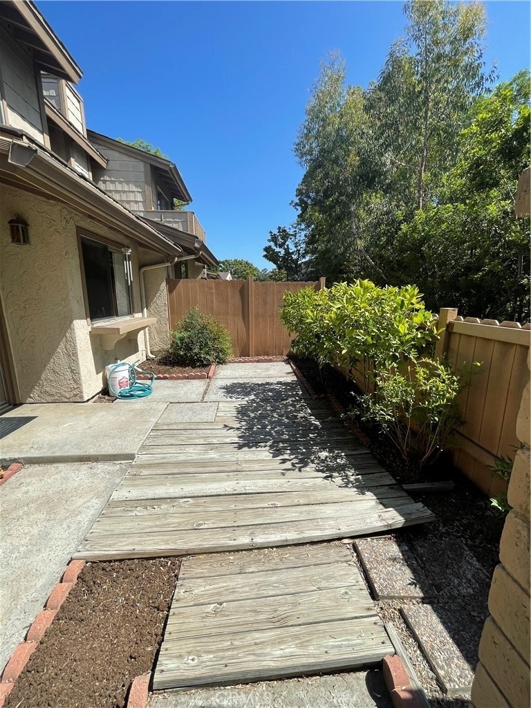 1592 Avenida Selva - Photo 3