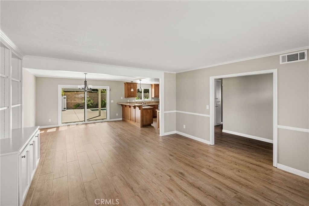 1046 E Chalynn - Photo 4