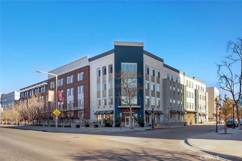 435 W Center Street - Photo 24