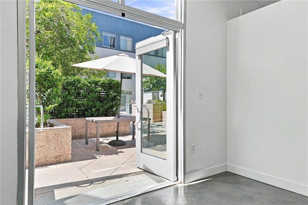 435 W Center Street - Photo 15