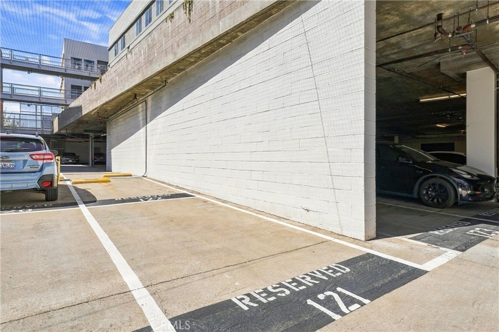 435 W Center Street - Photo 20