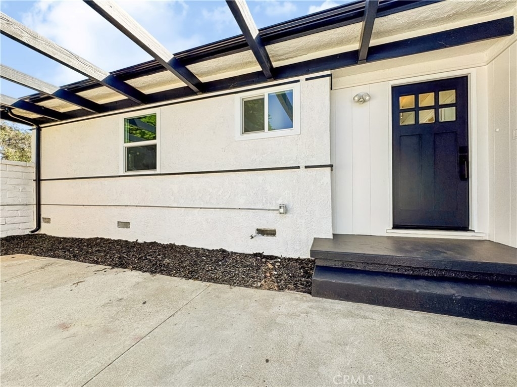2026 Poinsettia Street N - Photo 10